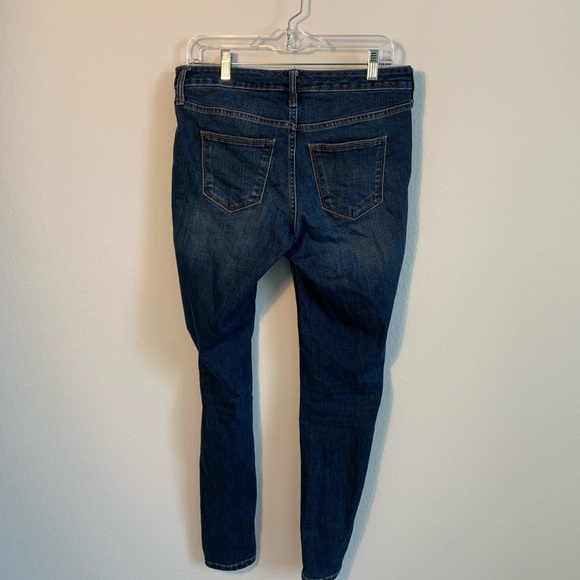 Universal Thread Mid-Rise Skinny Jeans - Picture 2 of 2